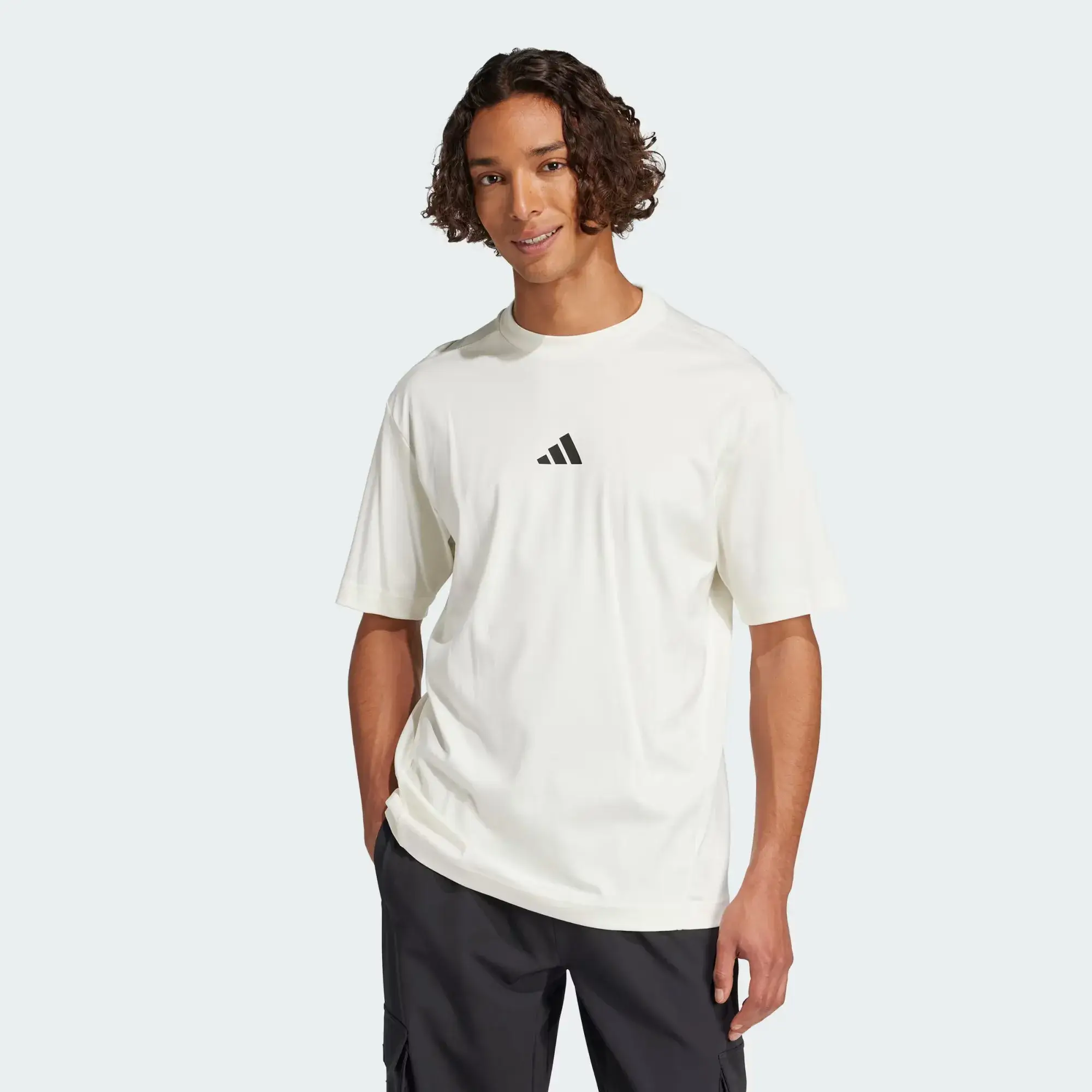 Adidas 會員獨家優惠 8 折起,找 iSALE 享限定折扣 12 Adidas 會員獨家優惠 8 折起,找 iSALE 享限定折扣 3
